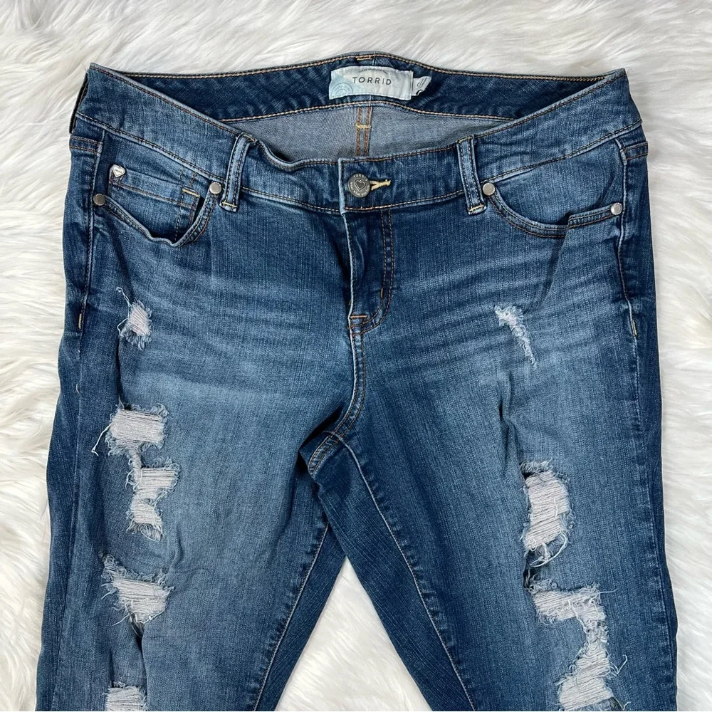 Torrid Distressed Skinny Jeans‎
